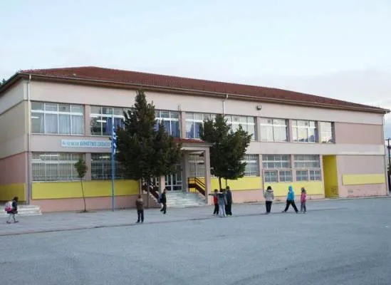 Εγγραφές σε  Δημοτικά και Νηπιαγωγεία 2018-19