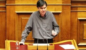 “Κι ο Μπαξεβανάκης υπόσχεται μόνιμους διορισμούς εκπαιδευτικών”