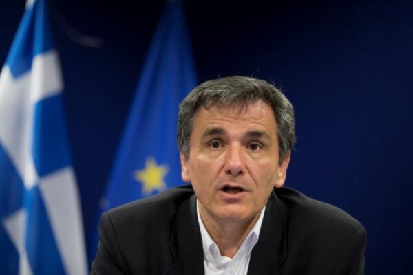 Τσακαλώτος: Γενικά η φορολογία στην Ελλάδα δεν είναι υπερβολικά υψηλή