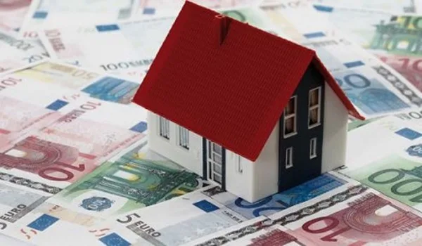 Έρχεται  φόρο – σοκ στο σύνολο της περιουσίας