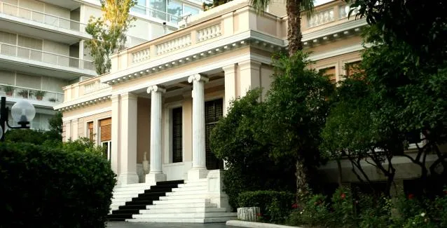 Κυβέρνηση για εκταμίευση της δόσης: «Όσοι βιάζονται να ανακαλύψουν εμπλοκές, για μία ακόμη φορά θα σκοντάψουν»