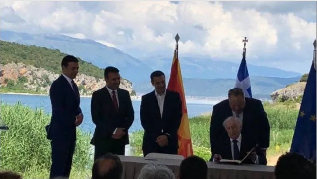 Πρέσπες-Υπογράφηκε η συμφωνία για το ονοματολογικό της πΓΔΜ