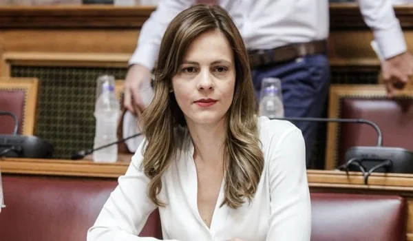 “Η καθυστέρηση καταβολής των μισθών ισοδυναμεί με απόλυση”