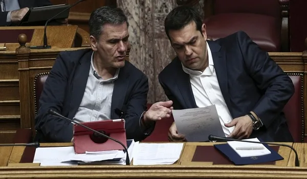 Κυβερνητικά σχέδια για φοροελαφρύνσεις, ΦΠΑ, συντάξεις – Μπλόκο από Γερμανία