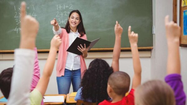 Ενέργειες κηδεμόνων και διεύθυνσης Δημοτικού Σχολείου για την εγγραφή μαθητών στην Α’ τάξη Γυμνασίου