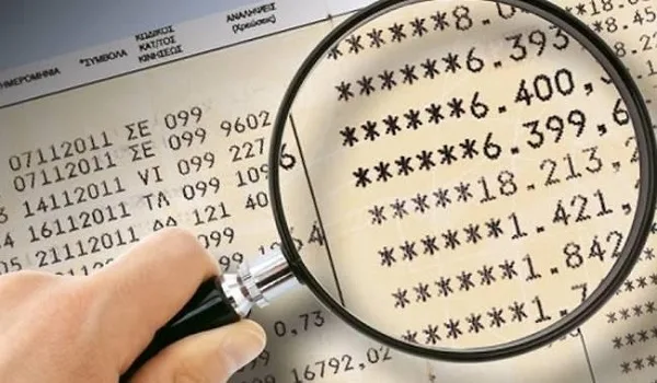 Στα 940 εκατ.ευρώ υποχώρησαν οι εκκρεμείς επιστροφές φόρων από την ΑΑΔΕ