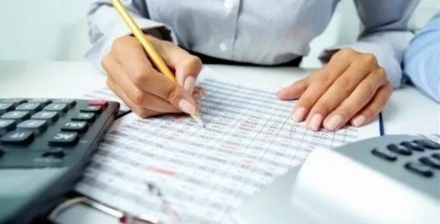 Δεύτερη ευκαιρία ρύθμισης οφειλών σε έως και 24 μηνιαίες δόσεις δίνει η Εφορία