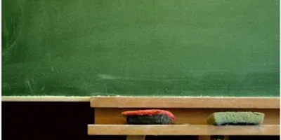 Υπό κατάληψη τα σχολεία της Σύρου λόγω της μεταφοράς των μαθητών