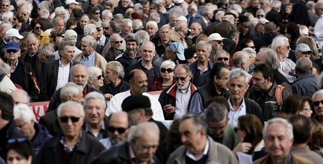 Τα αναδρομικά και η ανοχύρωτη αγωνία των συνταξιούχων