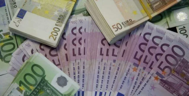 Ιδιωτικό χρέος 226 δισ. ευρώ – βόμβα στα θεμέλια της οικονομίας