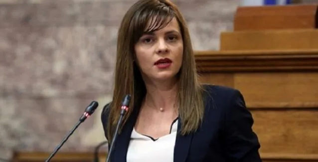 Αχτσιόγλου: Η ψήφος εμπιστοσύνης στην κυβέρνηση στηρίζει τις προσλήψεις 15.000 εκπαιδευτικών