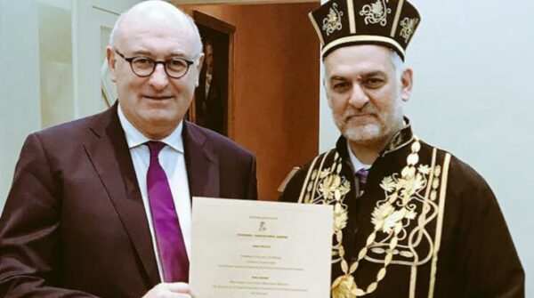 Επίτιμος διδάκτωρ του Γεωπονικού Πανεπιστημίου Αθηνών ο Ευρωπαίος επίτροπος Φιλ Χόγκαν