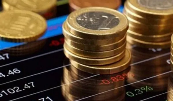 ΙΟΒΕ: Κίνδυνος καθυστέρησης της ομαλής χρηματοδότησης από τις αγορές