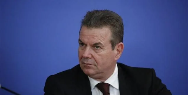 Πετρόπουλος: Μέχρι τον Μάρτιο νέα ρύθμιση για οφειλές σε Ταμεία ως 120 δόσεις