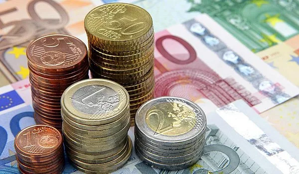 Πότε κινδυνεύουν με κατασχέσεις όσοι έχουν χρέη – Όλες οι λεπτομέρειες