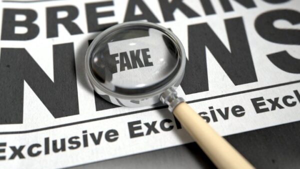 Διγαλάκης: «Πλουραλισμός απόψεων και προτάσεων για την αντιμετώπιση των fake news»