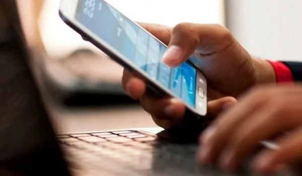 Τι αλλάζει σε τηλεφωνικές κλήσεις και SMS από 15 Μαΐου