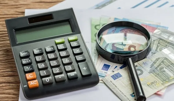 Ρύθμιση χρεών στην Εφορία: Ποιοί βγαίνουν κερδισμένοι