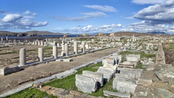 Αγώνας των επιστημόνων να σώσουν τα μνημεία της Δήλου από τις συνέπειες της κλιματικής αλλαγής