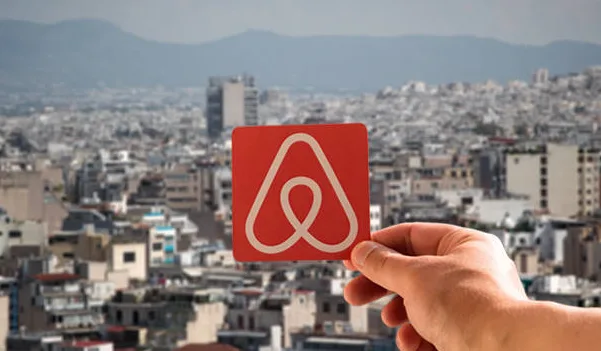 Ξεφουσκώνει το φαινόμενο της Airbnb στην Αττική