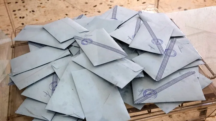 Οι μεγάλες «μάχες» των επαναληπτικών εκλογών σε περιφέρειες και δήμους