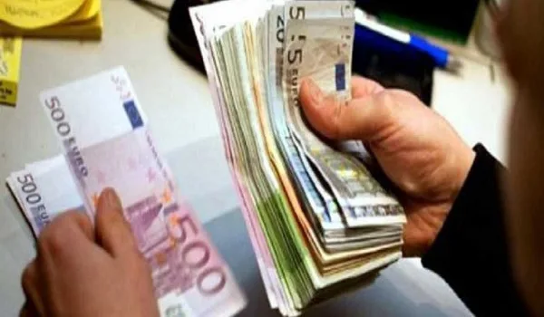 Πώς θα διευκολύνει η κυβέρνηση τη χορήγηση τραπεζικών δανείων