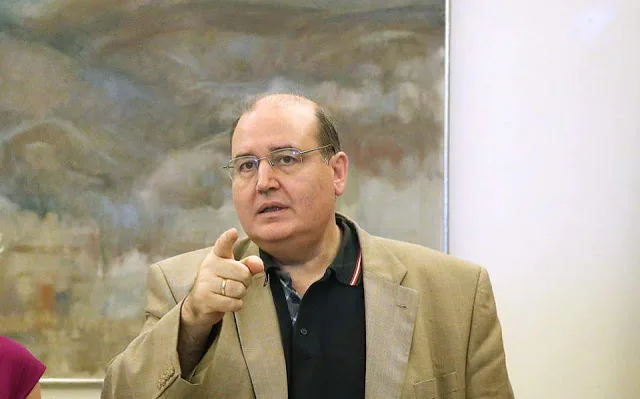 Νίκος Φίλης: Οι άριστοι… έμπλεξαν τα xls!