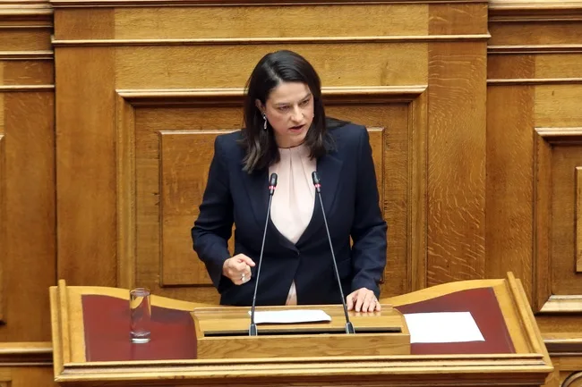 Κεραμέως στον ΣΥΡΙΖΑ: Εμείς λειτουργούμε θεσμικά, όχι με προσωπικές επιθέσεις