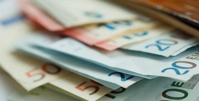 ΟΠΕΚΑ – Επίδομα παιδιού: Ποιοί θα πάρουν περισσότερα χρήματα