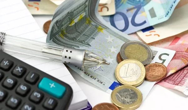 Καταργούνται τα τεκμήρια διαβίωσης ύστερα από 42 χρόνια