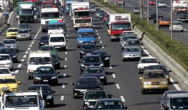 Κορονοϊός: Τέλος οι μετακινήσεις το Πάσχα