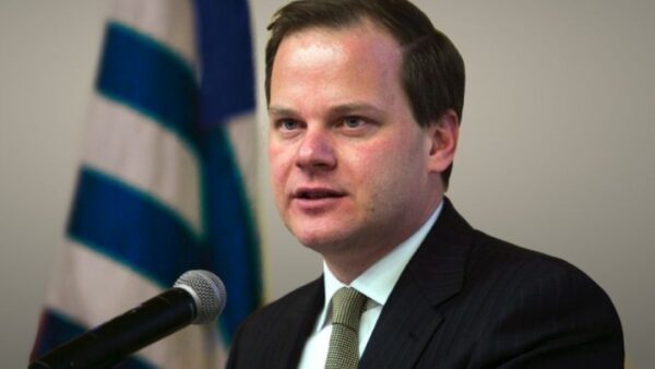Καραμανλής: Εκπτώσεις για τους εμβολιασμένους επιβάτες των ΜΜΜ
