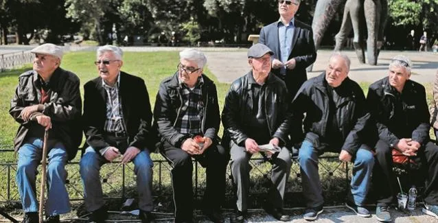Επικουρικές: Αυξήσεις έως 25% και αναδρομικά