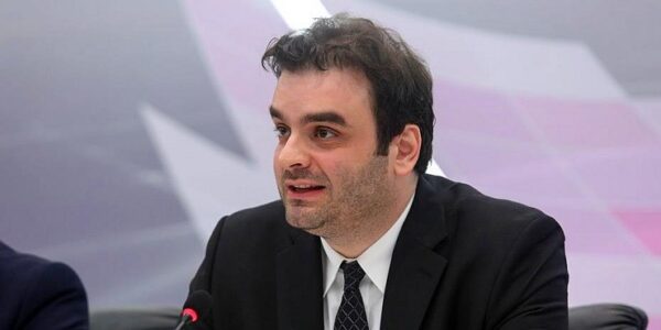 Power Pass – Πιερρακάκης: Πότε ανοίγει η πλατφόρμα για την επιδότηση ρεύματος έως 600 ευρώ