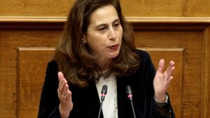 Κεφαλίδου: «Η κυβέρνηση κλείνει εν μέσω πανδημίας και σχολικού έτους τα ΚΔΒΜ»