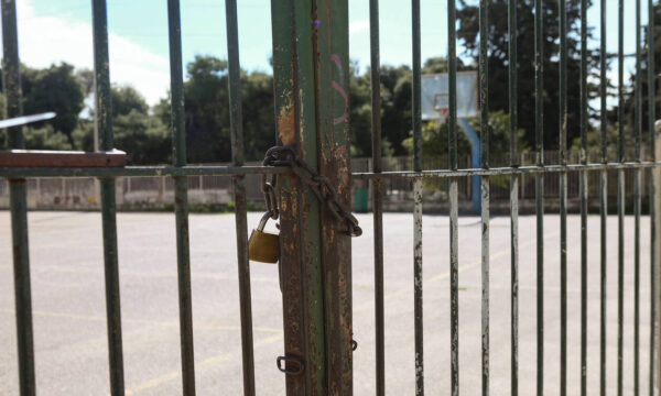 Κορονοϊός: 505 κλειστά σχολεία λόγω κρούσματος – Δείτε τη λίστα