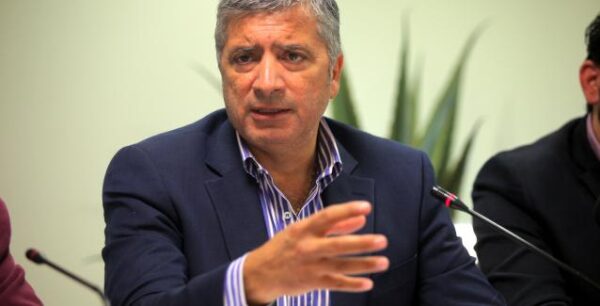 Ξεκινά ενεργειακή αναβάθμιση σε δύο σχολεία στον Δήμο Διονύσου