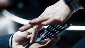 Τηλεπικοινωνίες: Γιατί είναι υψηλότερες από τον ευρωπαϊκό μέσο όρο οι υπηρεσίες στην Ελλάδα