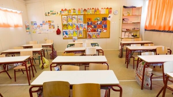 Εκπαιδευτικοί: «Προβλήματα καθαριότητας στις σχολικές μονάδες – Ανεπαρκές ωράριο του προσωπικού»