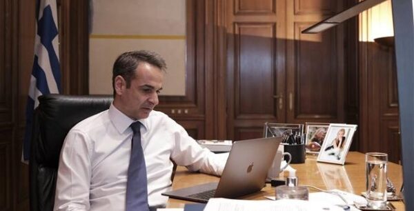 «Βοήθεια στο Σπίτι»: Ενίσχυση του προγράμματος με πρόσληψη 3.000 μόνιμων υπαλλήλων