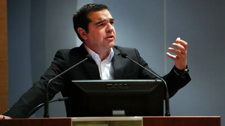 Τσίπρας: Το νομοσχέδιο είναι επικίνδυνο για το παιδί και τη σύγχρονη οικογένεια