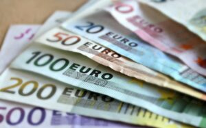 Επιδόματα ΟΠΕΚΑ πληρωμή: Πληρώνονται εννέα επιδόματα – Όλα τα ΝΕΑ