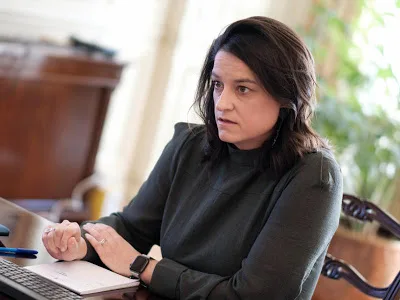Ανοίγουν τα σχολεία – Νίκη Κεραμέως: Αντισηπτικά σε όλα τα σχολεία