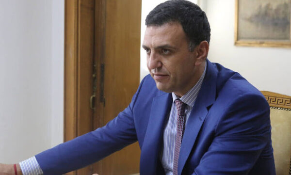 Κικίλιας: Υποχρεωτικά τεστ κορονοϊού για υγειονομικούς που επιστρέφουν από άδεια