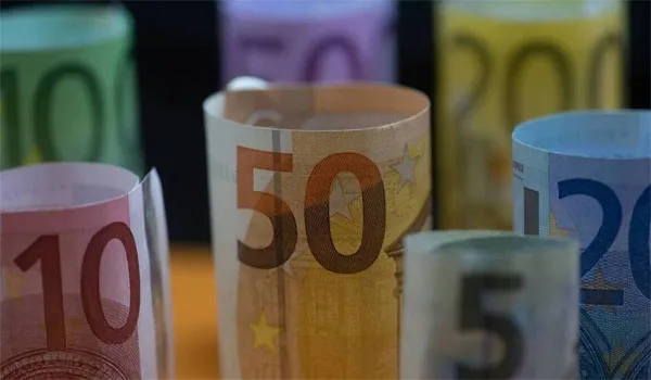 Δώρο Πάσχα: Με διαδικασίες εξπρές ολόκληρο το Δώρο στους εργαζόμενους