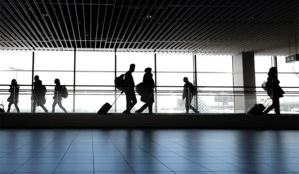 Ανοδική τάση στη διακίνηση επιβατών εξωτερικού τον Απρίλιο