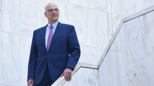 Συνάντηση Δένδια με βραβευθέντες φοιτητές του Δημοκριτείου Πανεπιστημίου