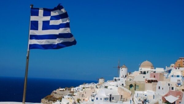 Η Ελλάδα δεύτερη «δύναμη» παγκοσμίως σε Γαλάζιες Σημαίες