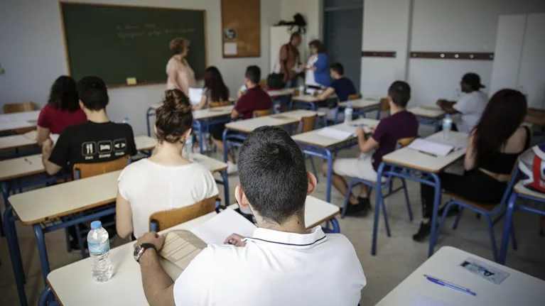 Ξεκινούν οι Πανελλήνιες 2020: Οι «πρωταθλητές» των προτιμήσεων