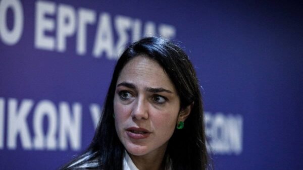 Μιχαηλίδου: Προτεραιότητα η επιτάχυνση των διαδικασιών για αναδοχές και υιοθεσίες